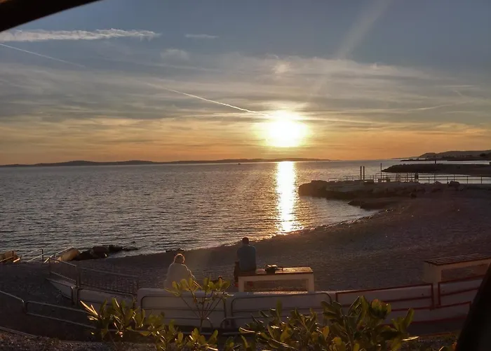 约瑟普·斯普利特公寓 公寓 *